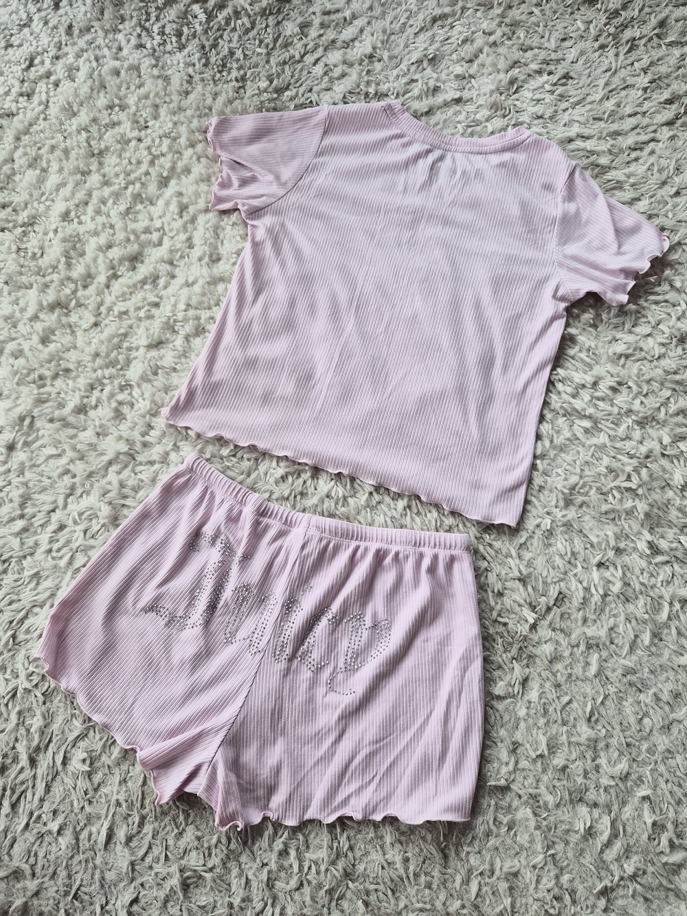 Juicy Couture Y2K Pink Ribbed Rhinestone Pajama Set - Small - Picture 13 of 16